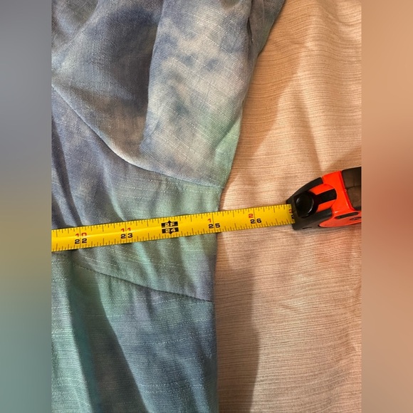 Women's watercolor long sleeve Button Up Blouse Pleated detailing 3X #1629 - Picture 8 of 10